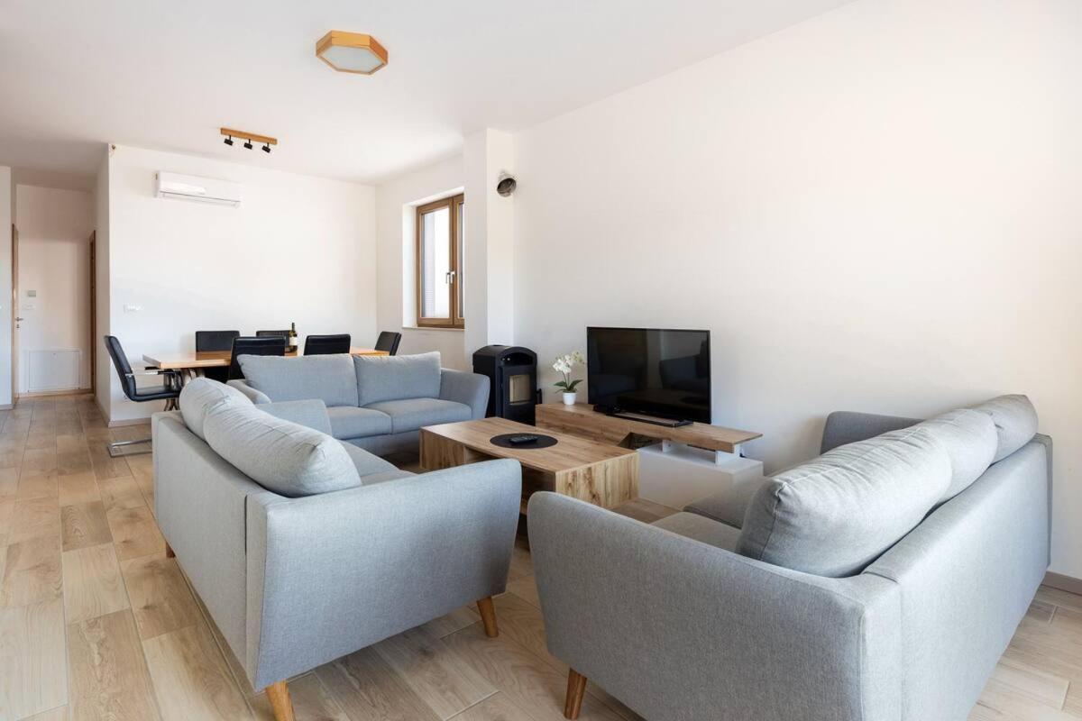 Apartment Duplex