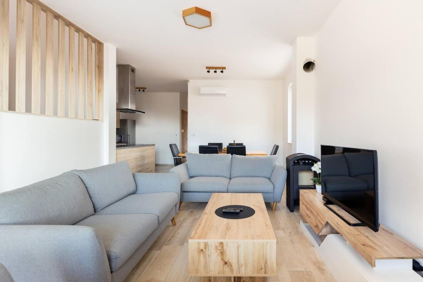 Duplex * Skofljica