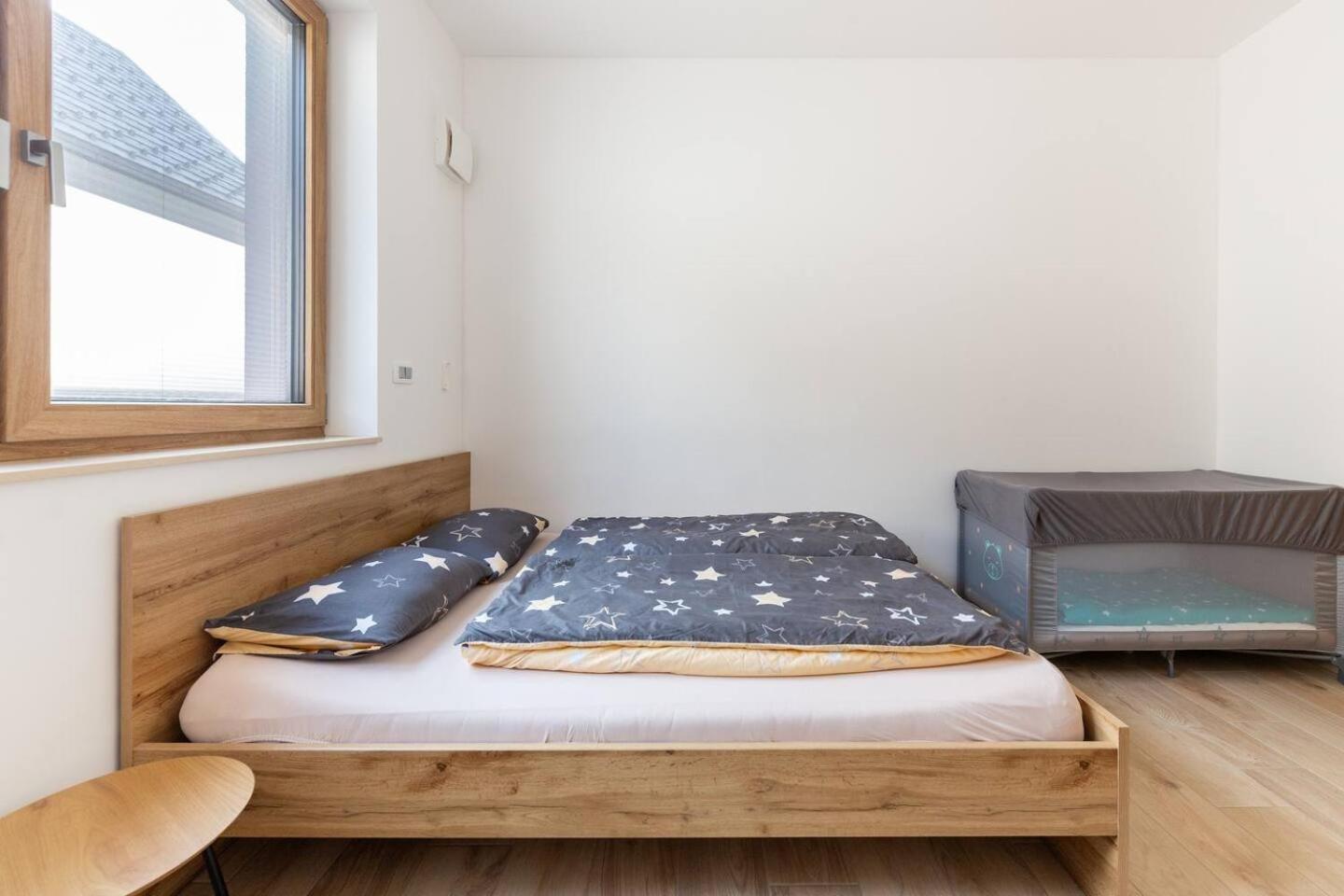 Duplex Apartment *