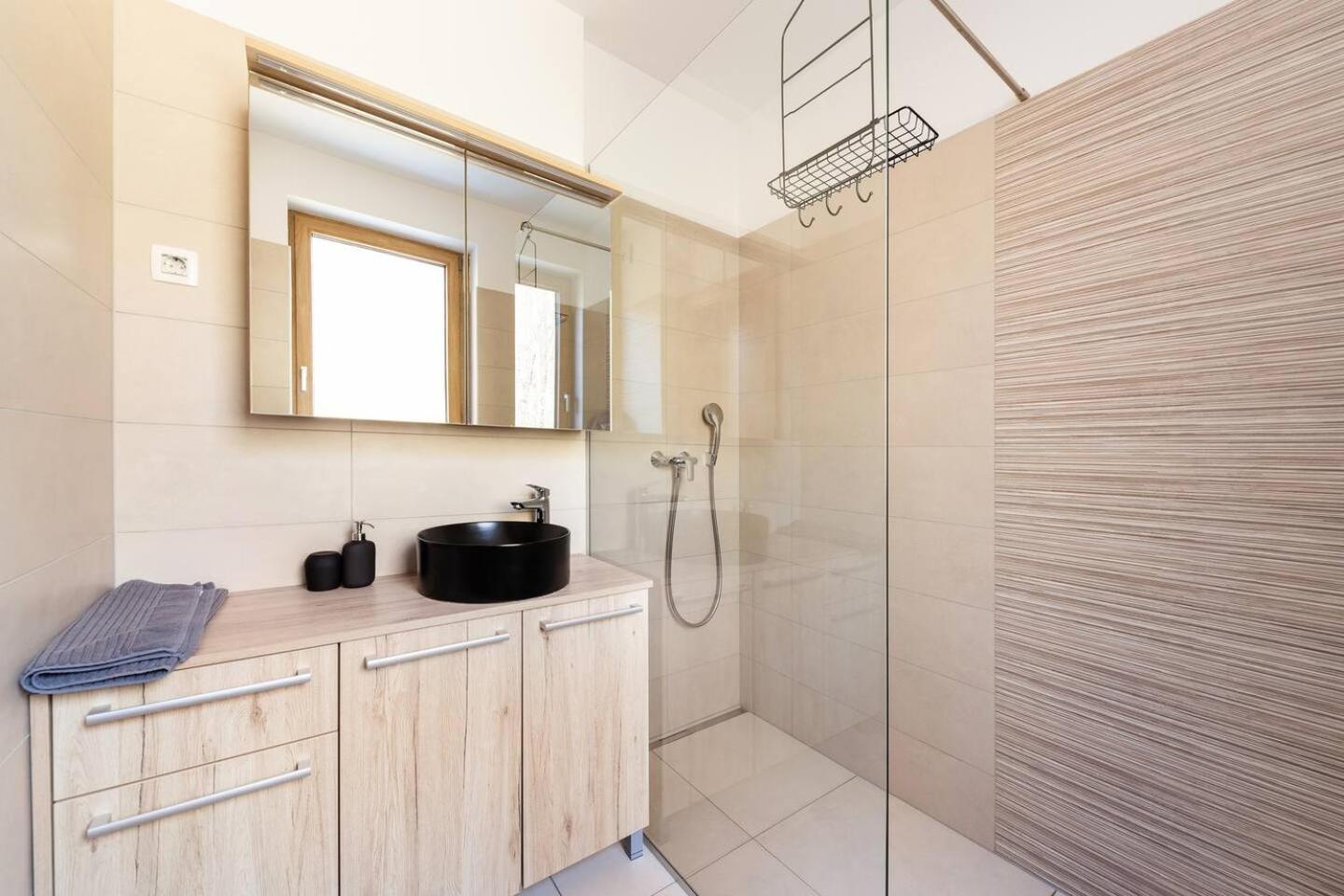 Duplex Apartment Škofljica