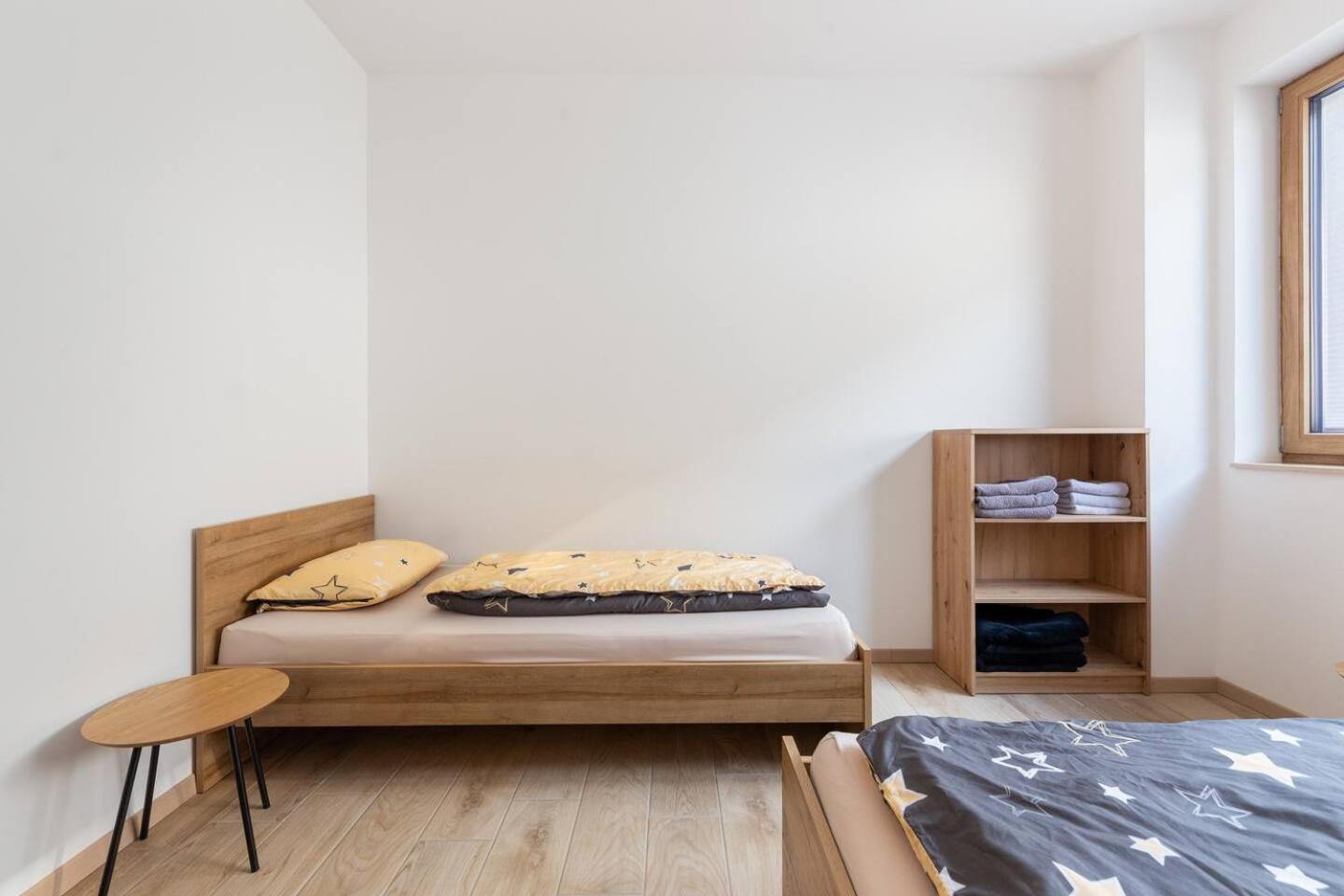 Duplex *